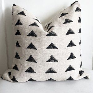 COPY - MudCloth triangle pillow cover 24x24 boho …